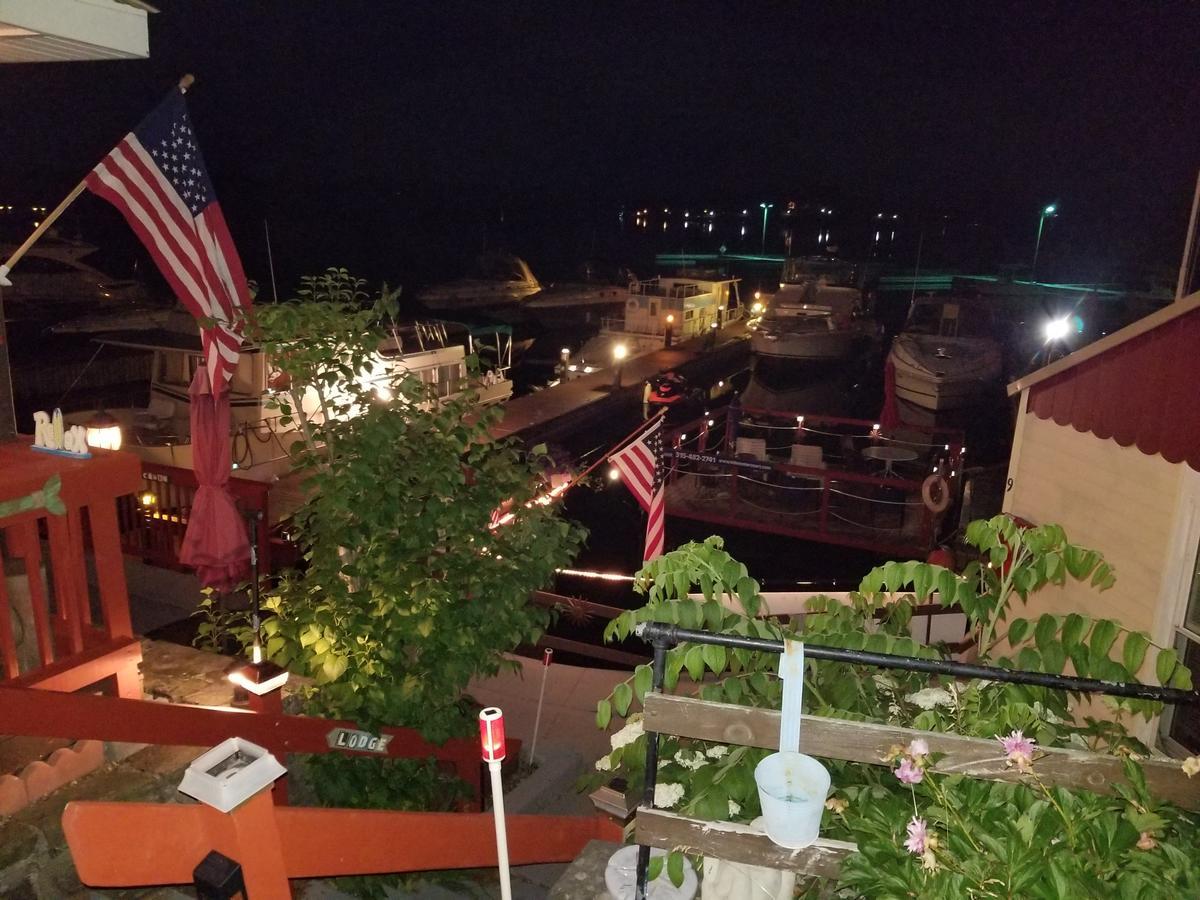 Motel Hills Motor Court & Marina Alexandria Bay Exterior foto