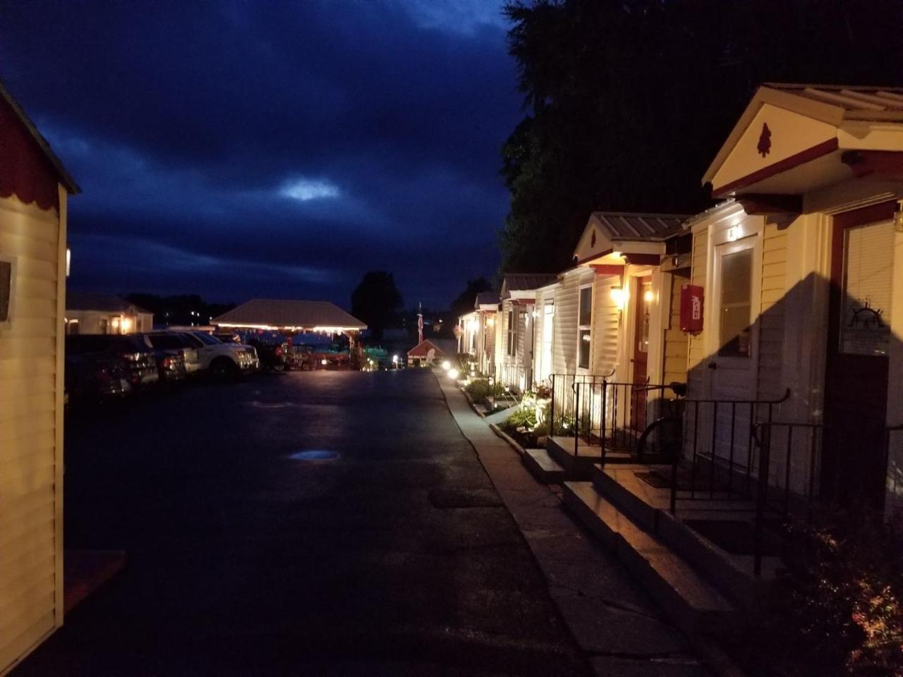 Motel Hills Motor Court & Marina Alexandria Bay Exterior foto